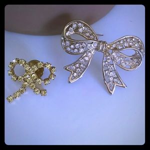Lot 2 Rhinestone Ribbon Brooches tack pin